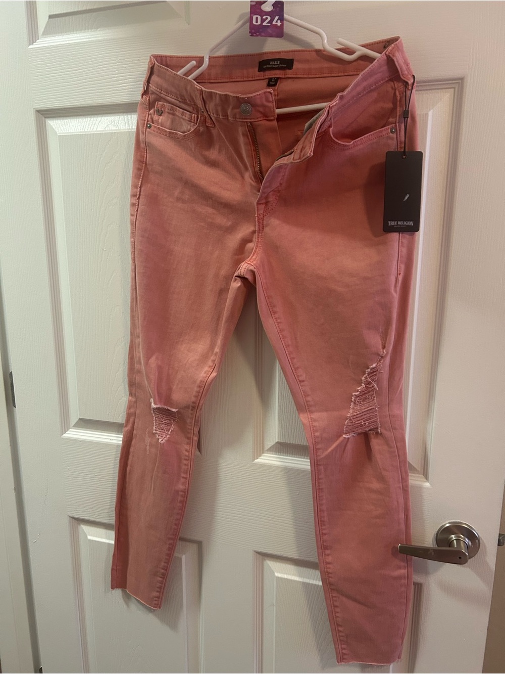 True Religion Pink Skinny Distressed Women’s Jeans